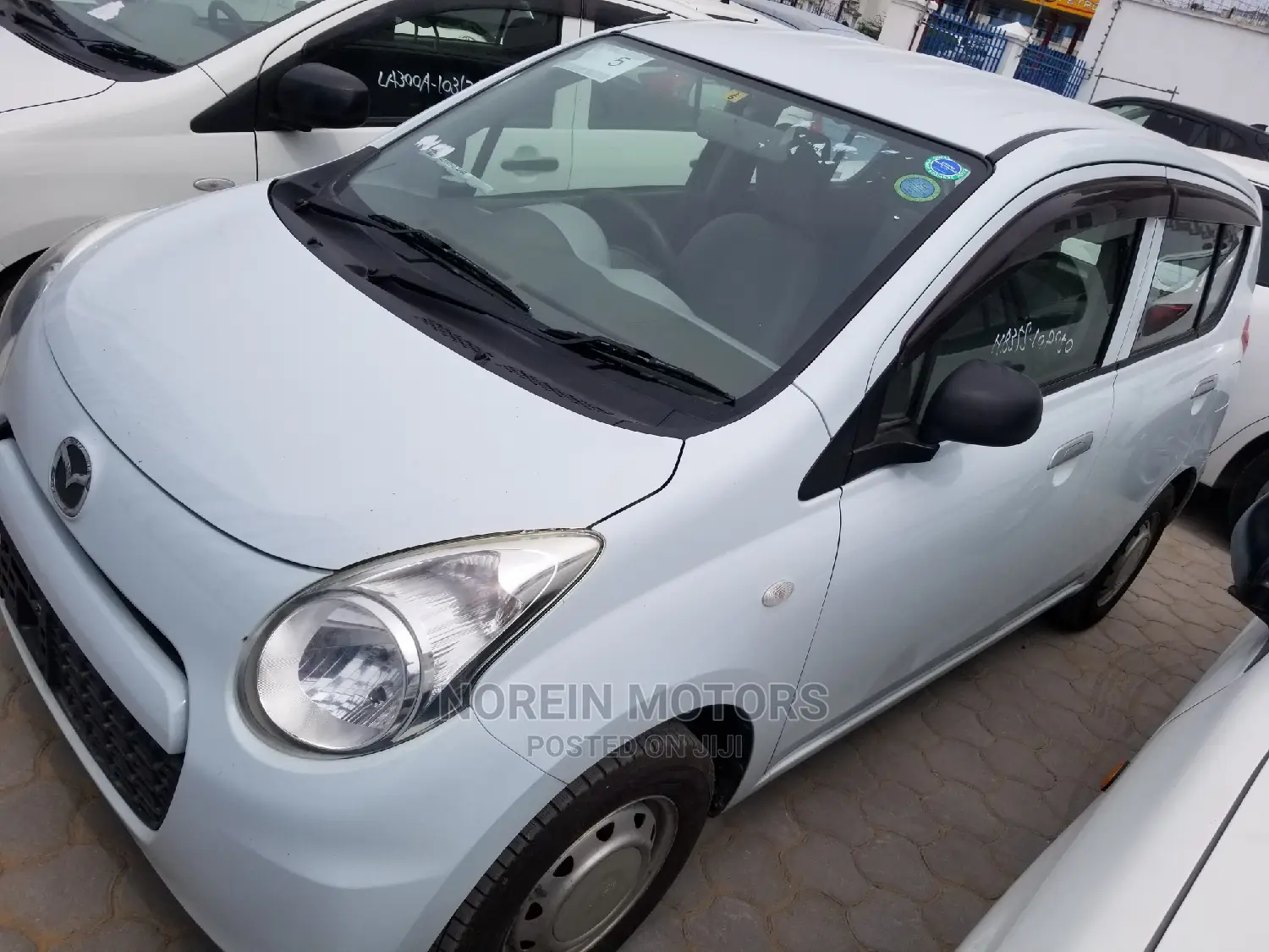 Mazda Carol 2015 White