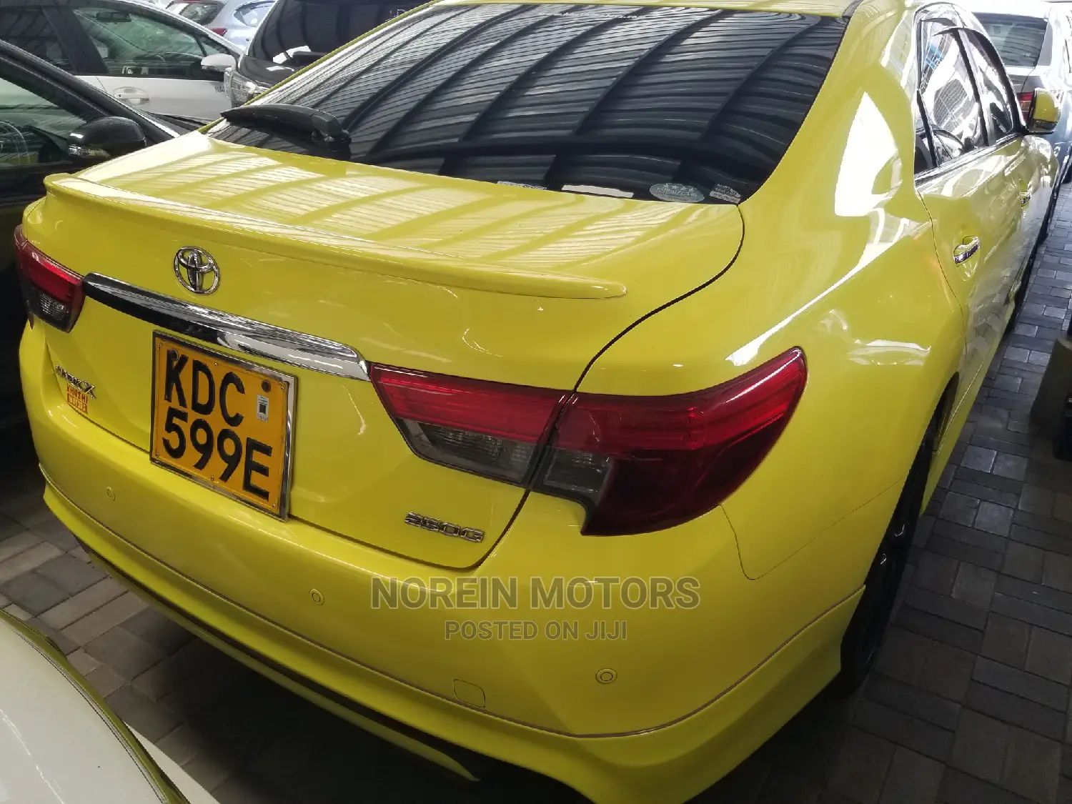Toyota Mark X 2015 Yellow
