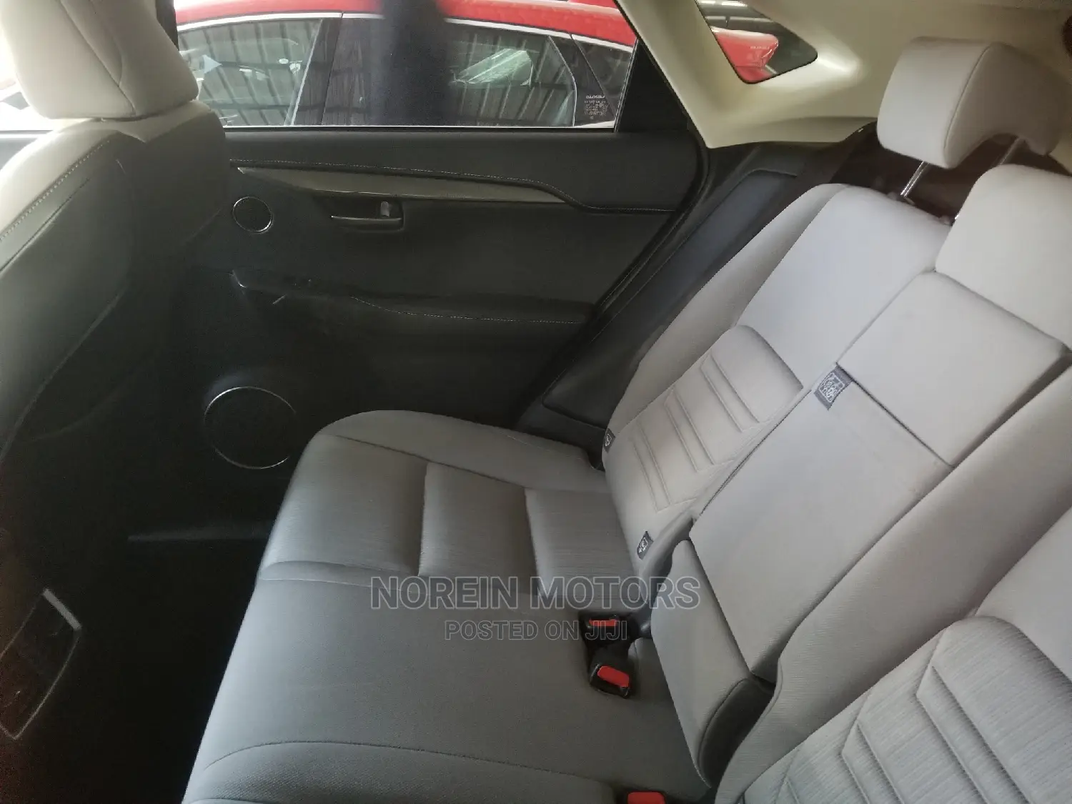 Lexus NX 300h 2014 Silver