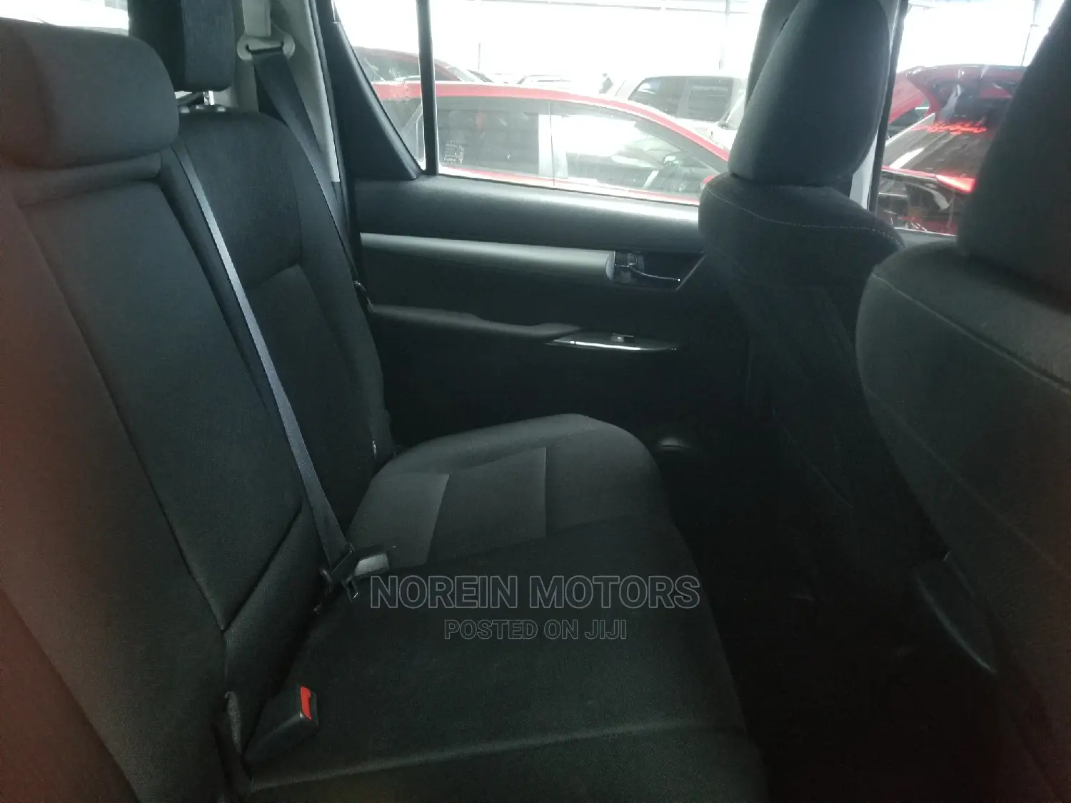 Toyota Hilux 2016 Red