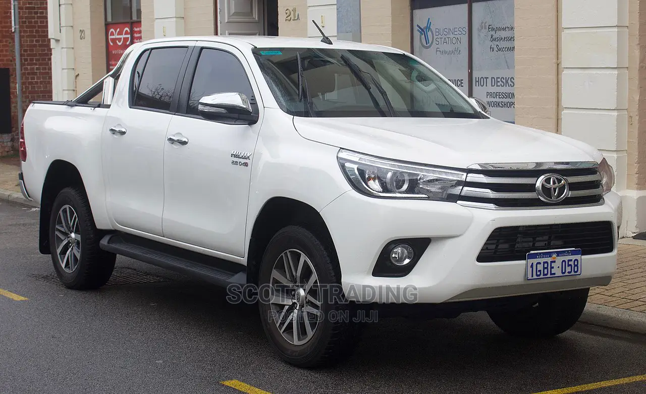 Hilux 2016 Front Windscreen