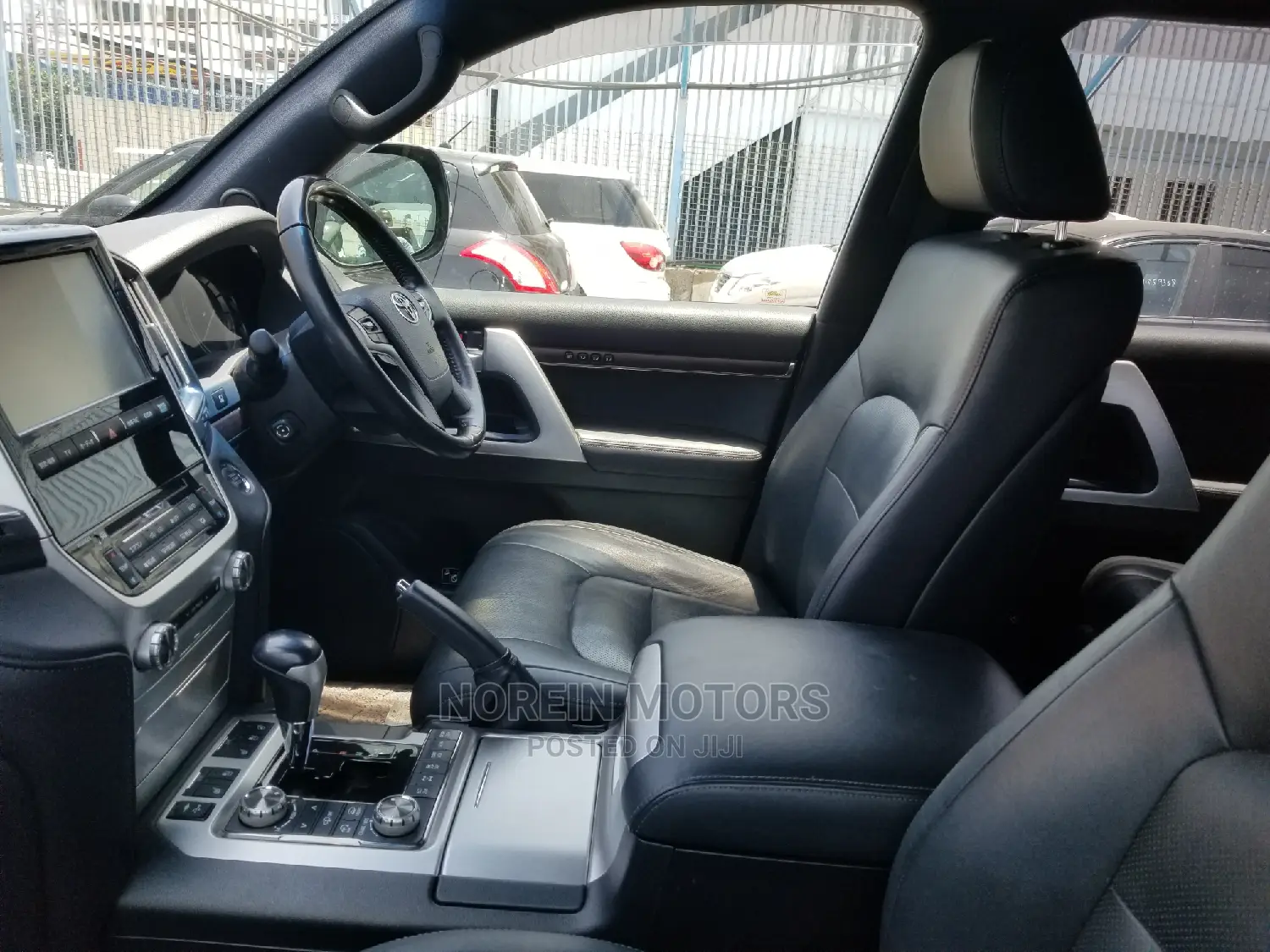 Toyota Land Cruiser 2017 Black