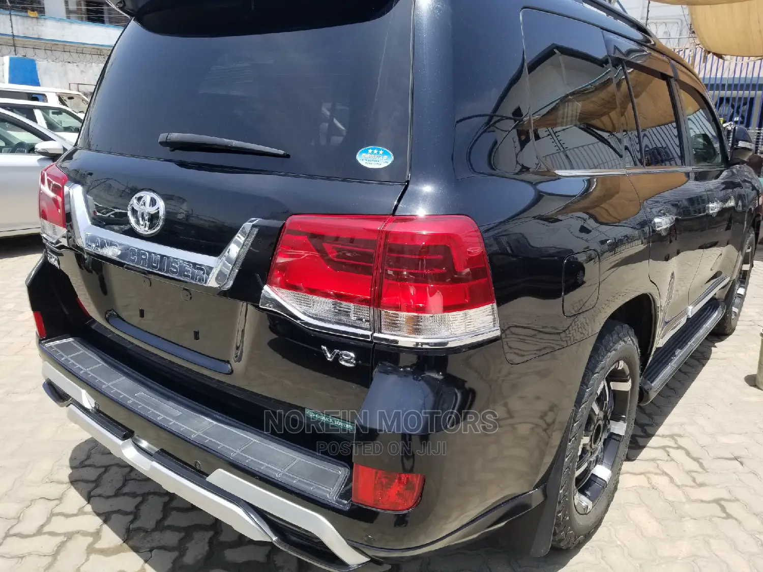 Toyota Land Cruiser 2017 Black
