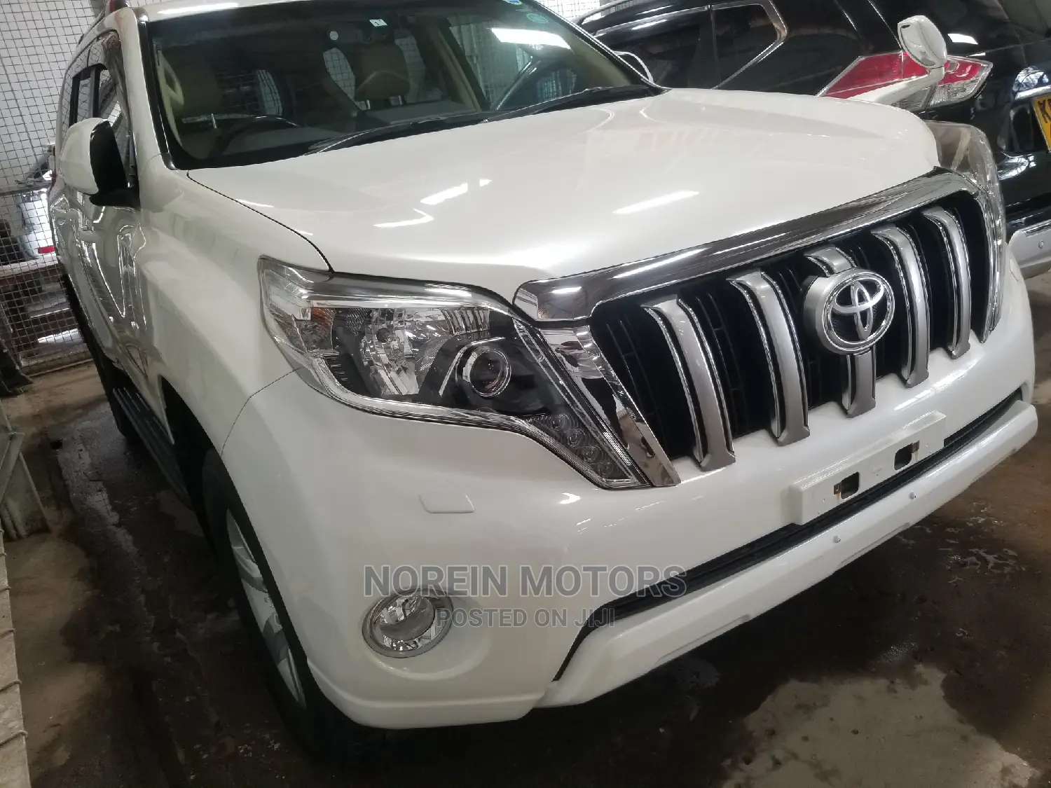 Toyota Land Cruiser Prado 2014 White