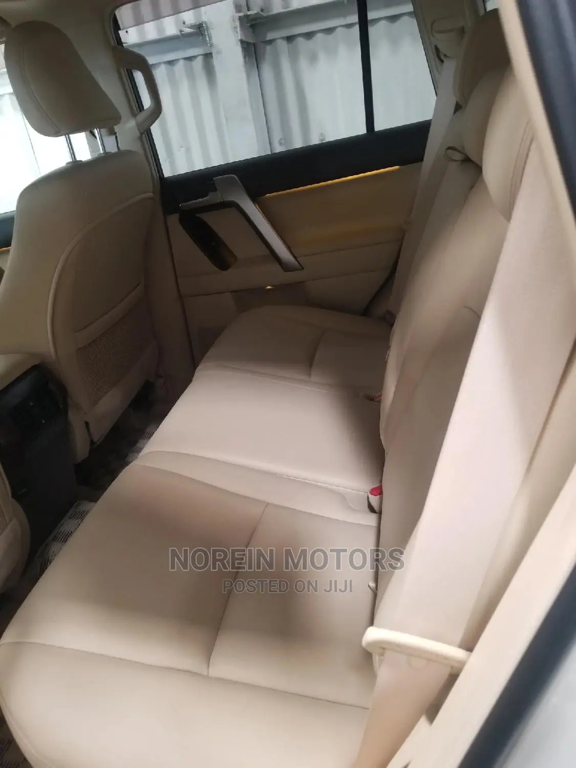 Toyota Land Cruiser Prado 2014 White