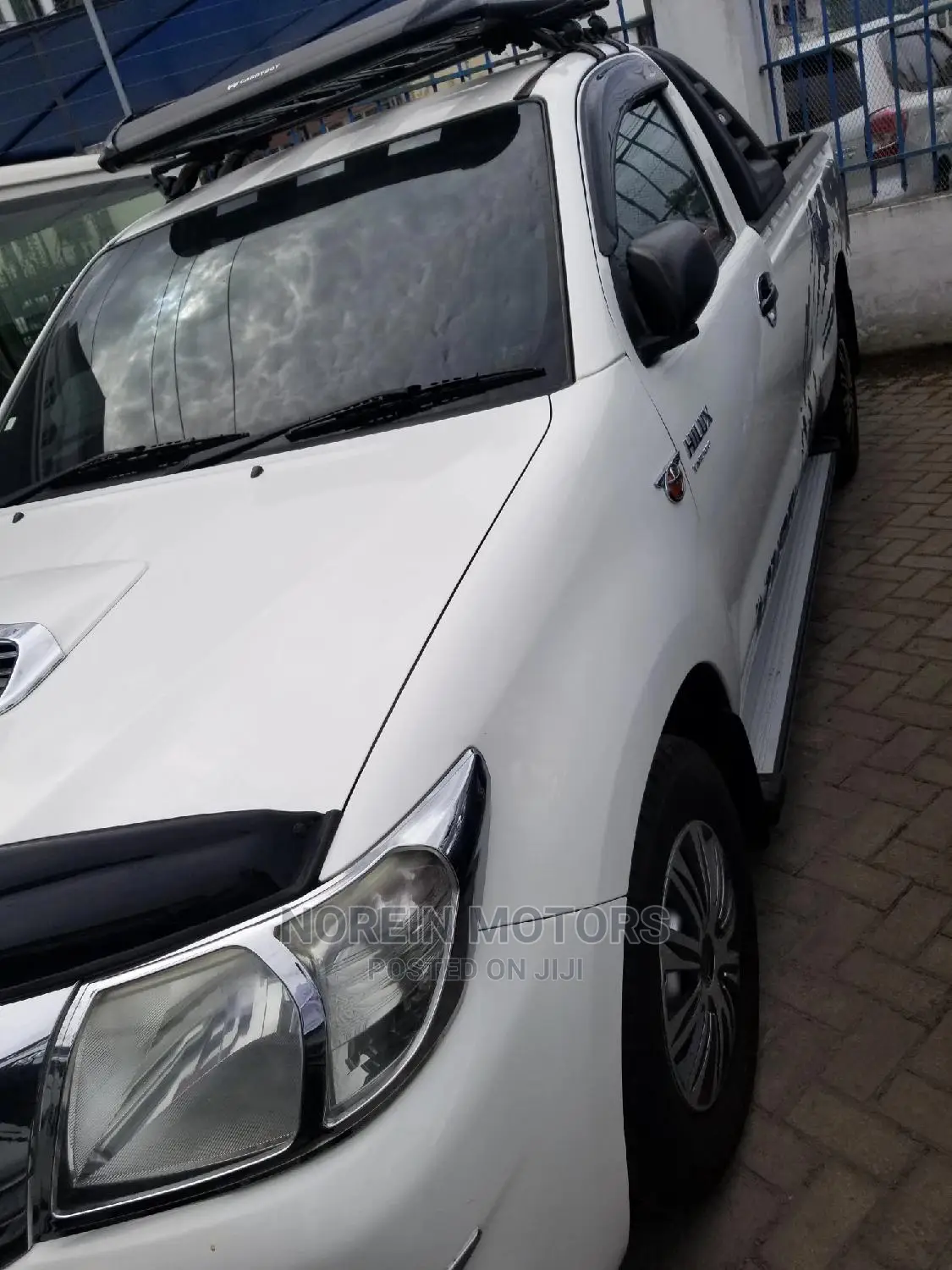 Toyota Hilux 2014 Green