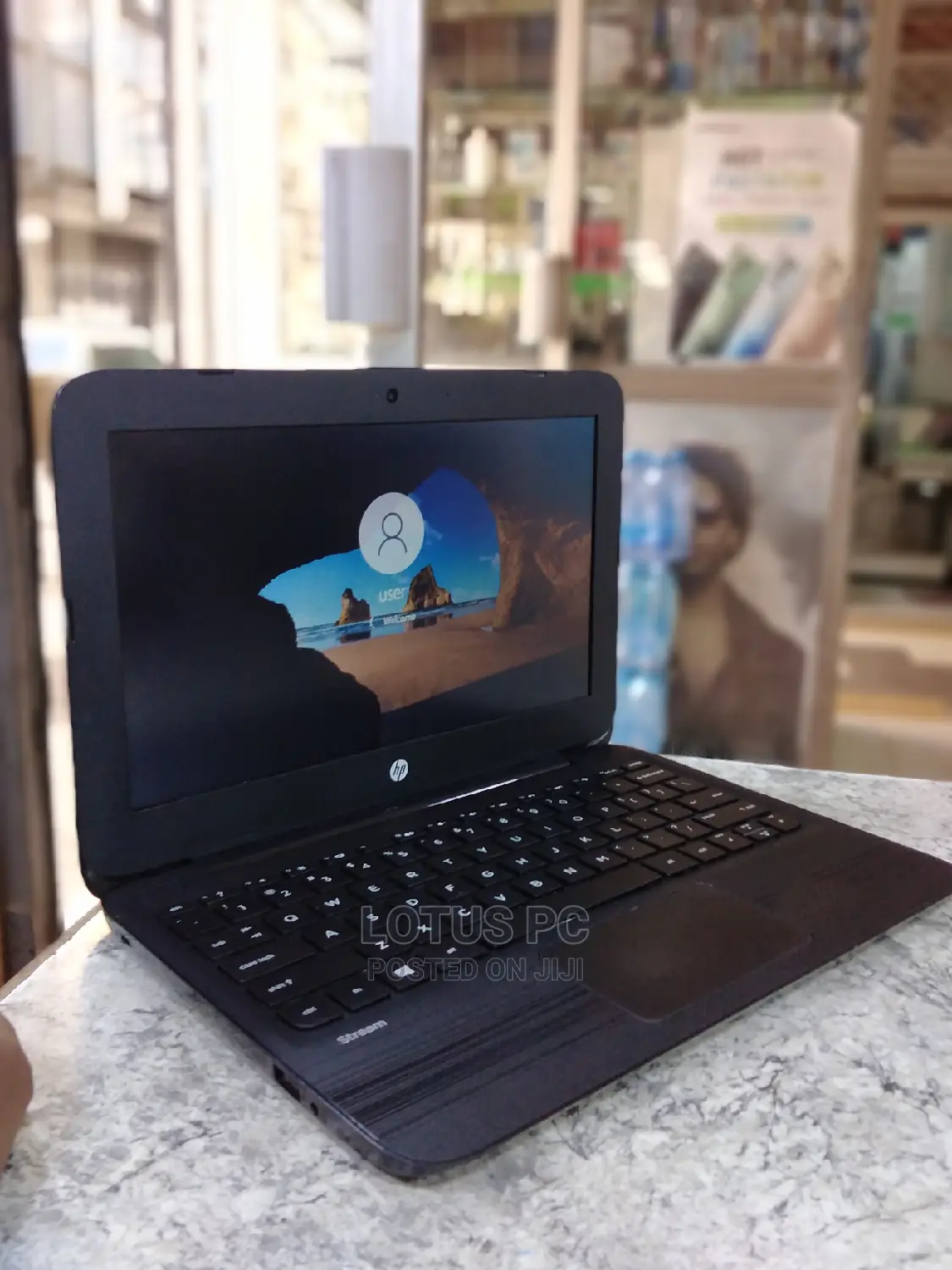 Laptop HP Stream 11-Ah110hr 4GB Intel Celeron SSD 60GB