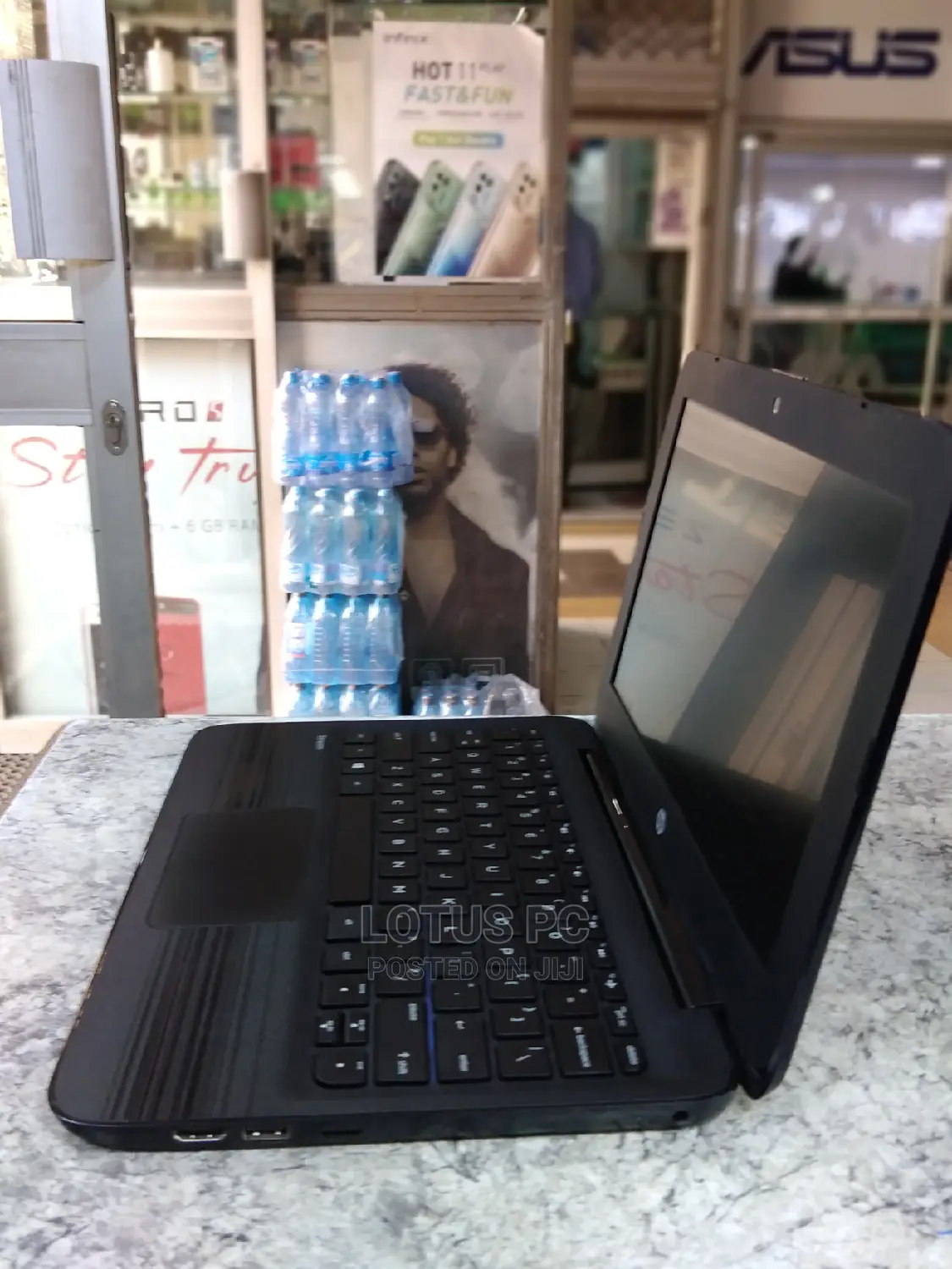 Laptop HP Stream 11-Ah110hr 4GB Intel Celeron SSD 60GB