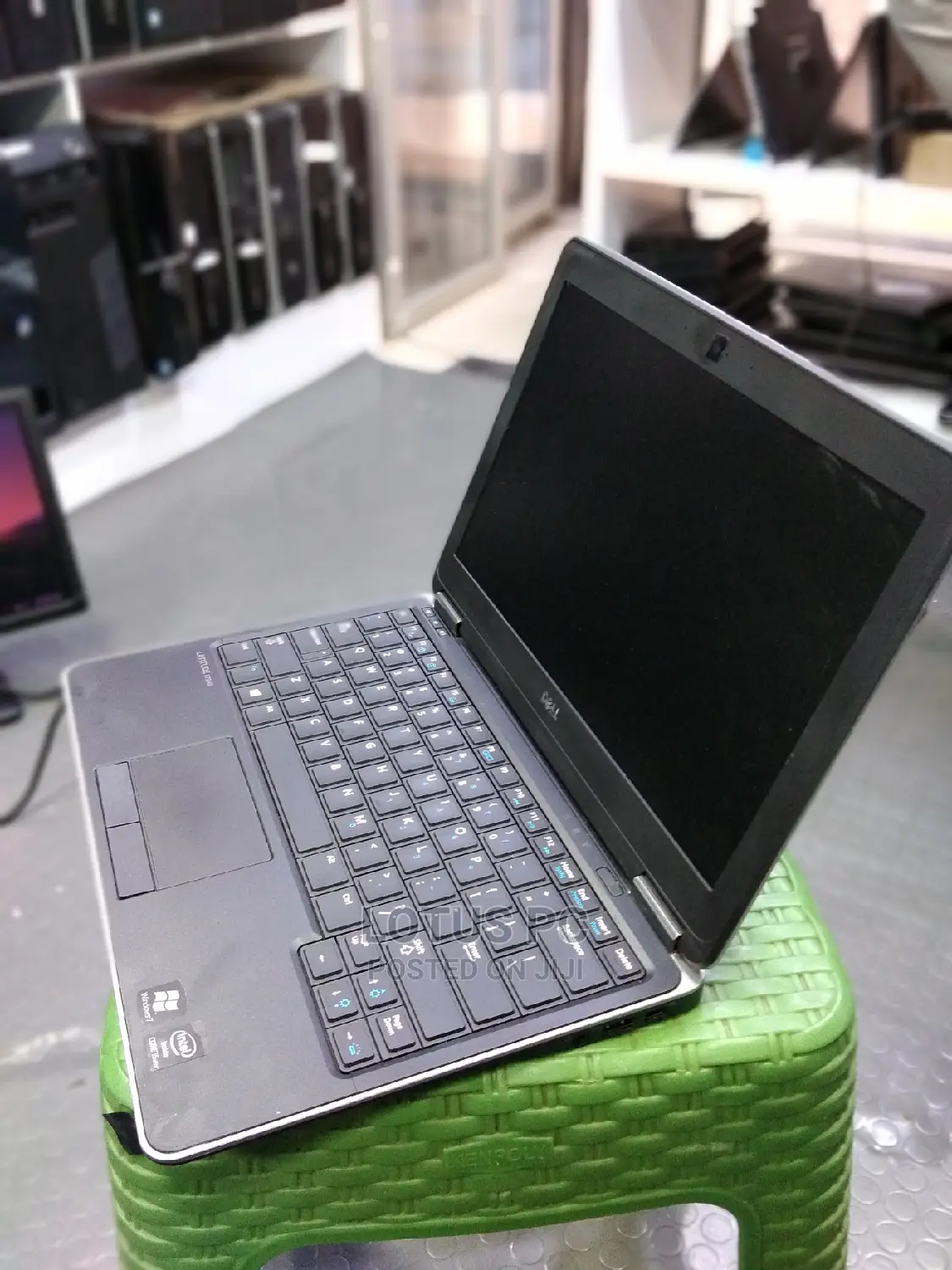 Laptop Dell Latitude E7240 4GB Intel Core I7 SSD 128GB