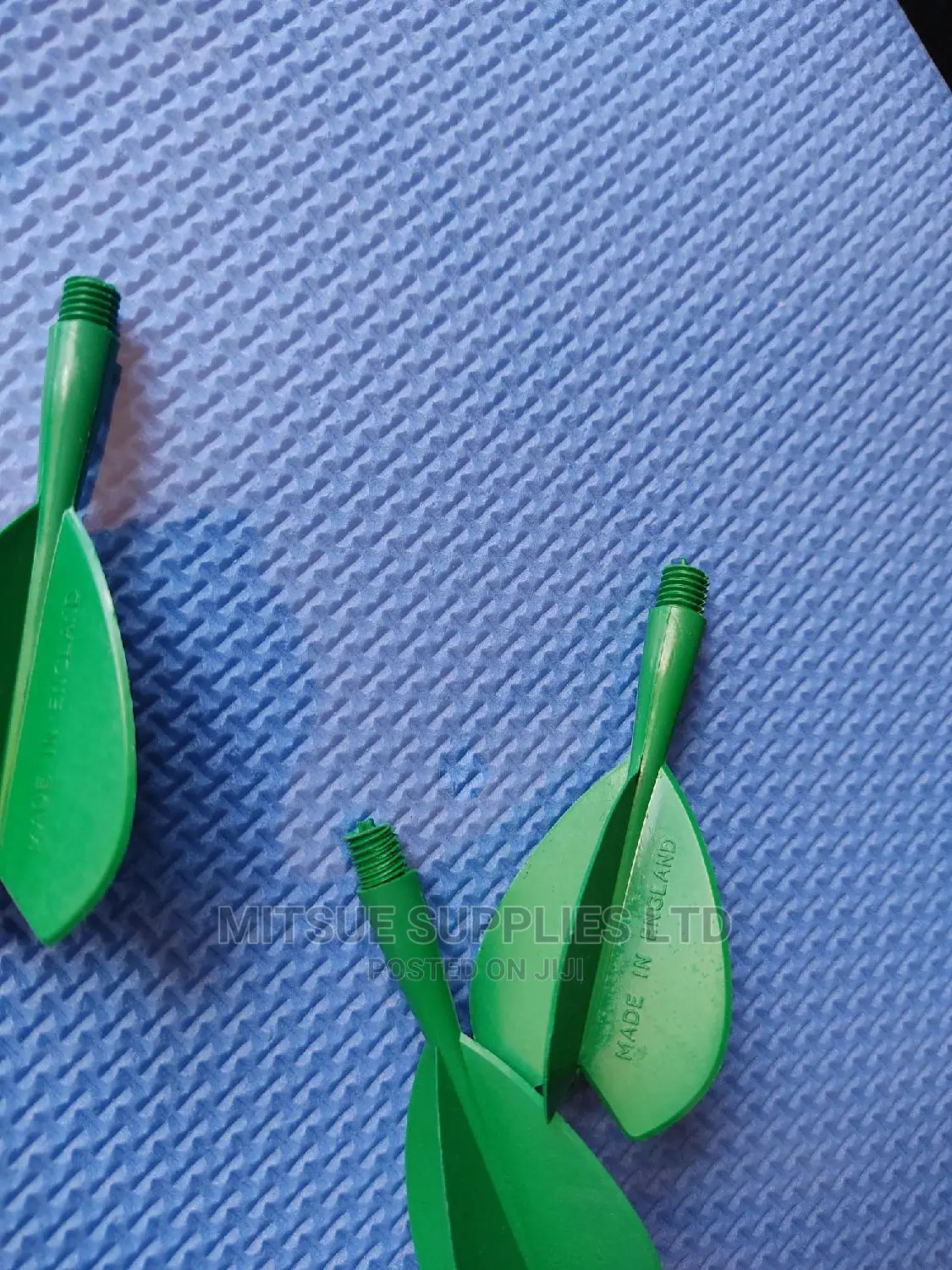 A Set of 9 Kwiz Dart Flights- Green
