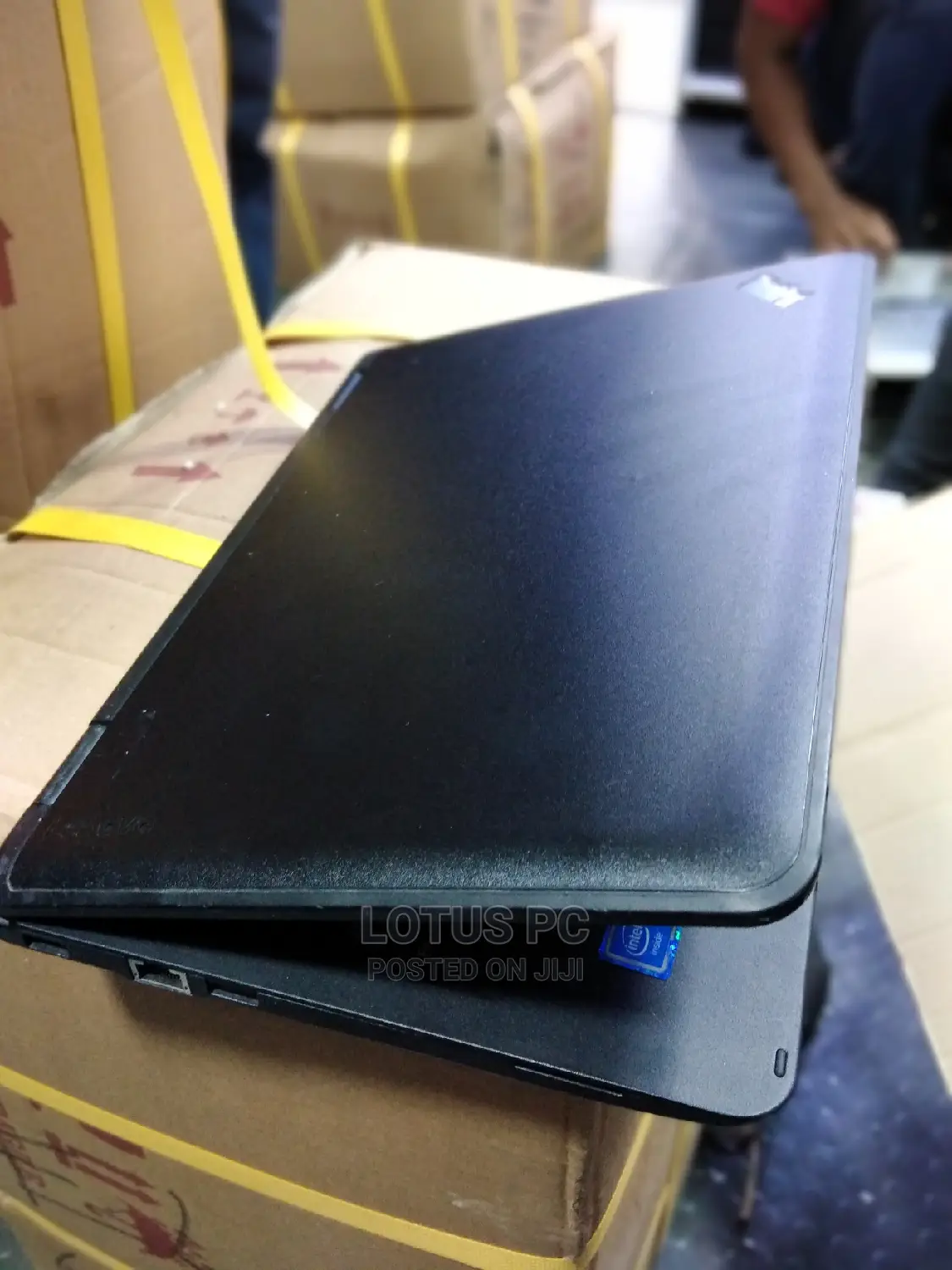 Laptop Lenovo Yoga 11e 4GB Intel Celeron SSD 128GB