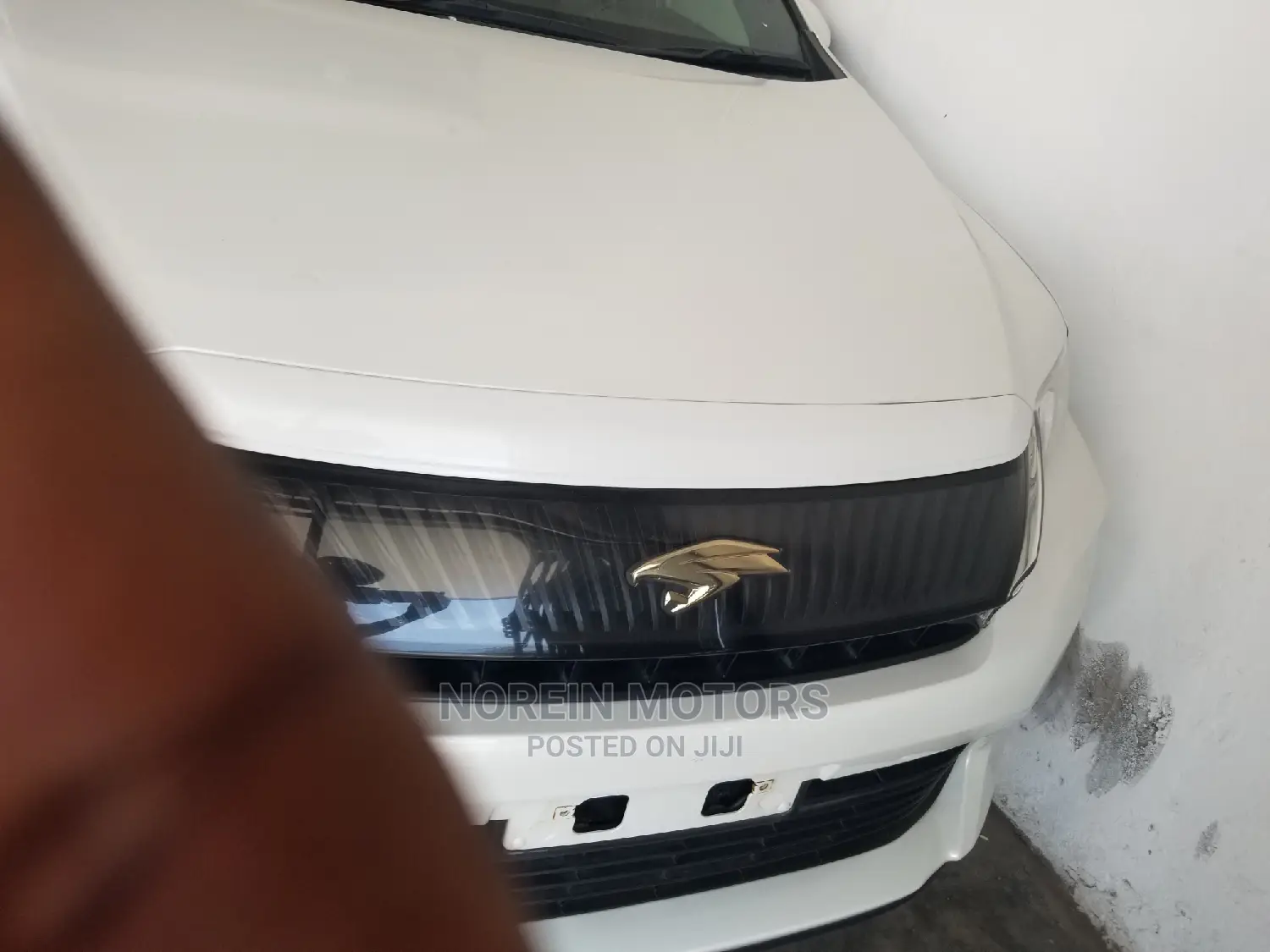 Toyota Harrier 2014 White