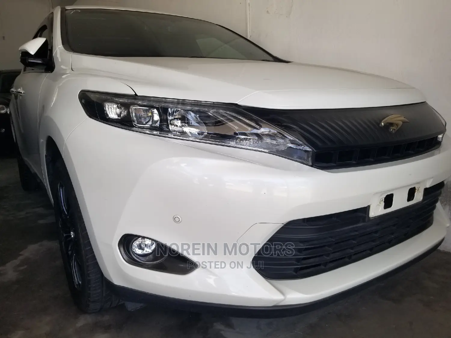 Toyota Harrier 2014 White