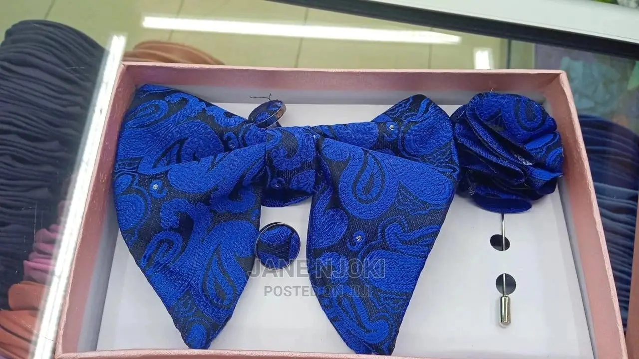 Florer Bowtie