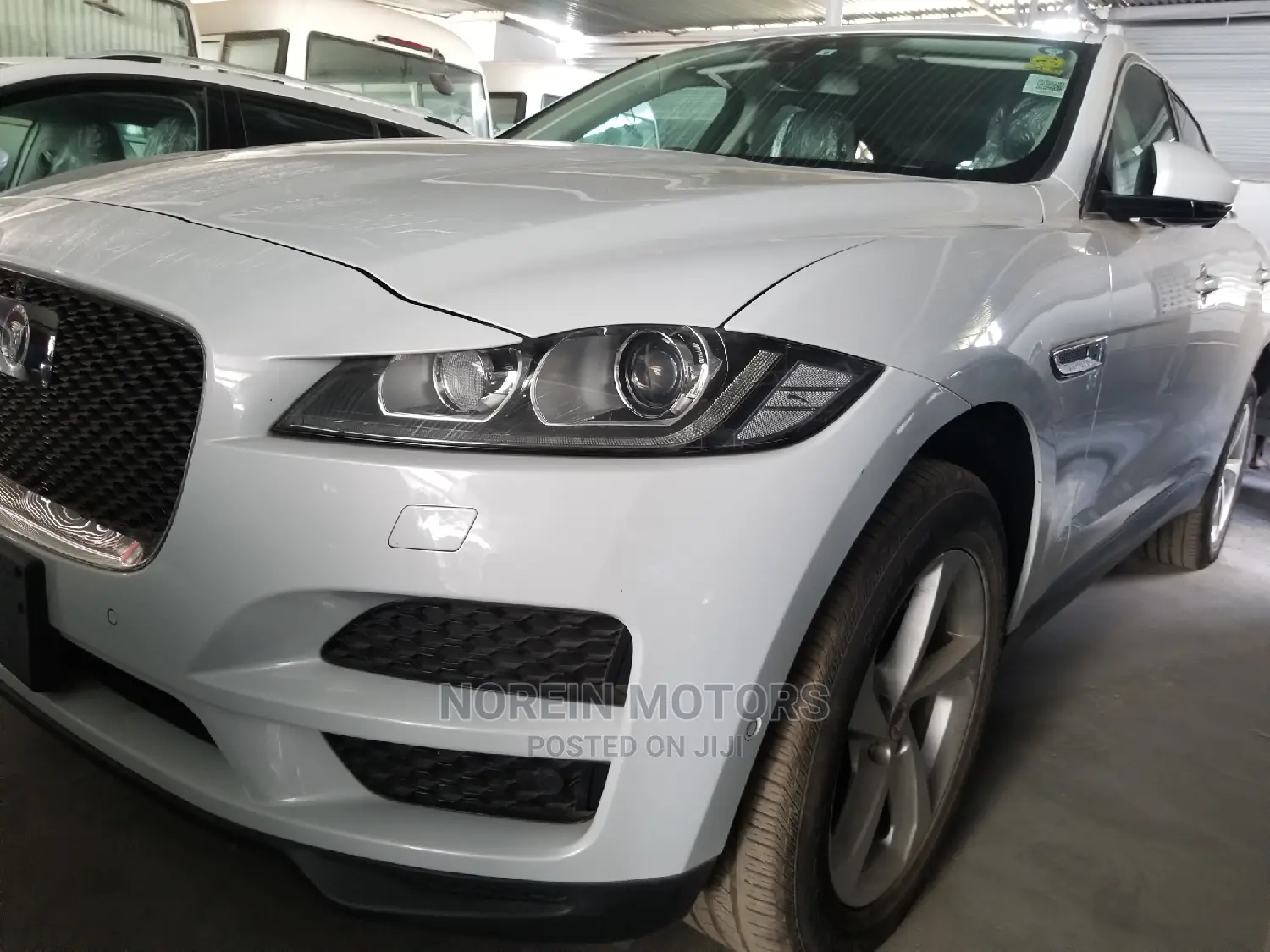 Jaguar F-Pace 2017 Pearl