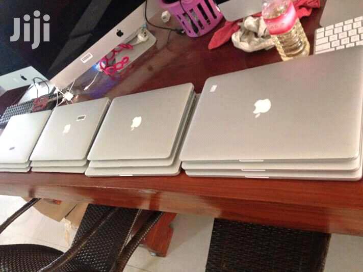 Laptop Apple MacBook Pro 4GB Intel Core i5 HDD 500GB