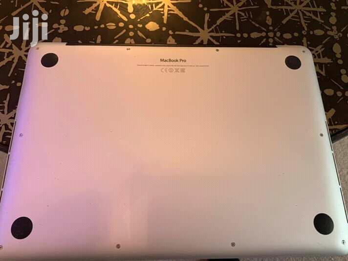 Laptop Apple MacBook Pro 4GB Intel Core i5 HDD 500GB