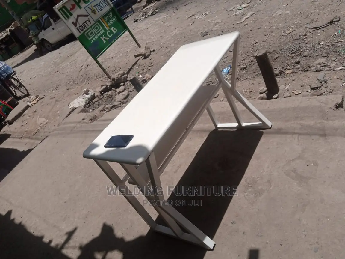 Mable Table
