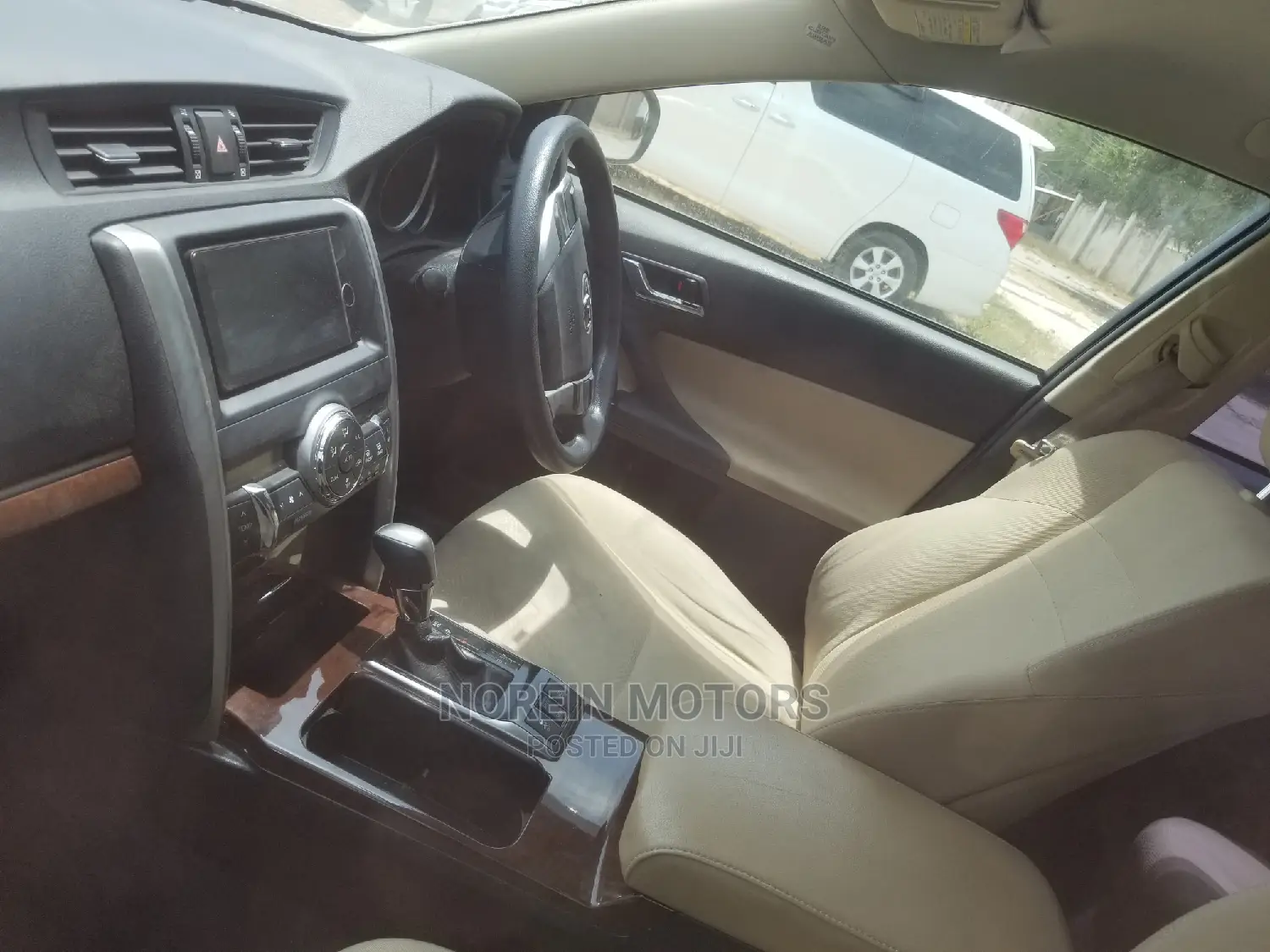 Toyota Mark X 2014 White