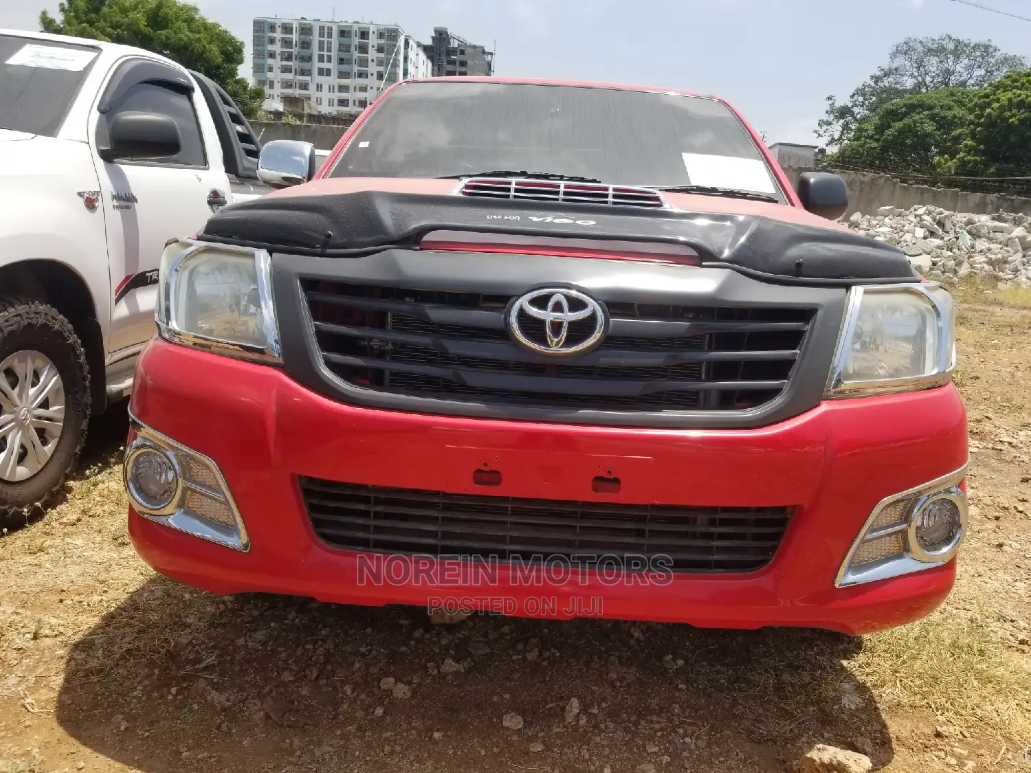 Toyota Hilux 2015 Red