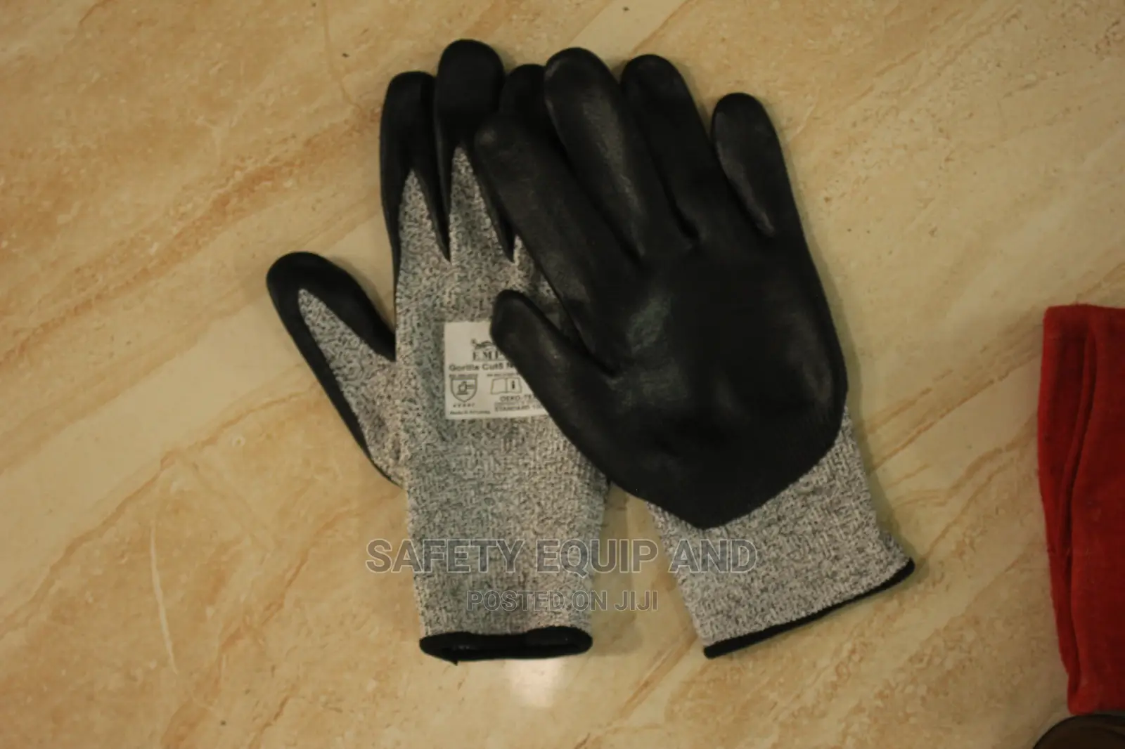 Rubber Cut Resistant Gloves-Safety Gloves