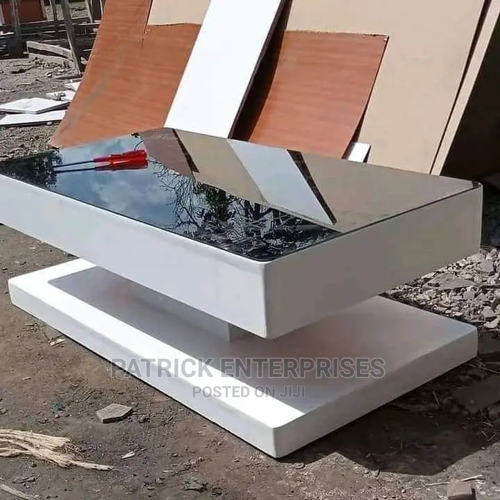 Morden Coffee Table
