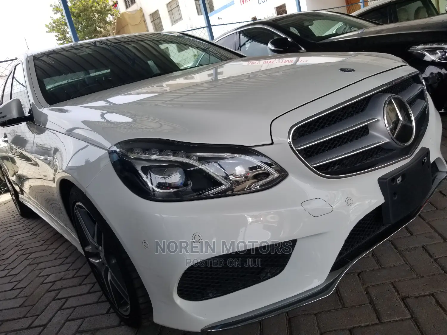 Mercedes-Benz E250 SV Premium 2014 Pearl