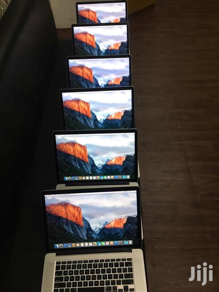 Laptop Apple MacBook Pro 4GB Intel Core i5 HDD 500GB