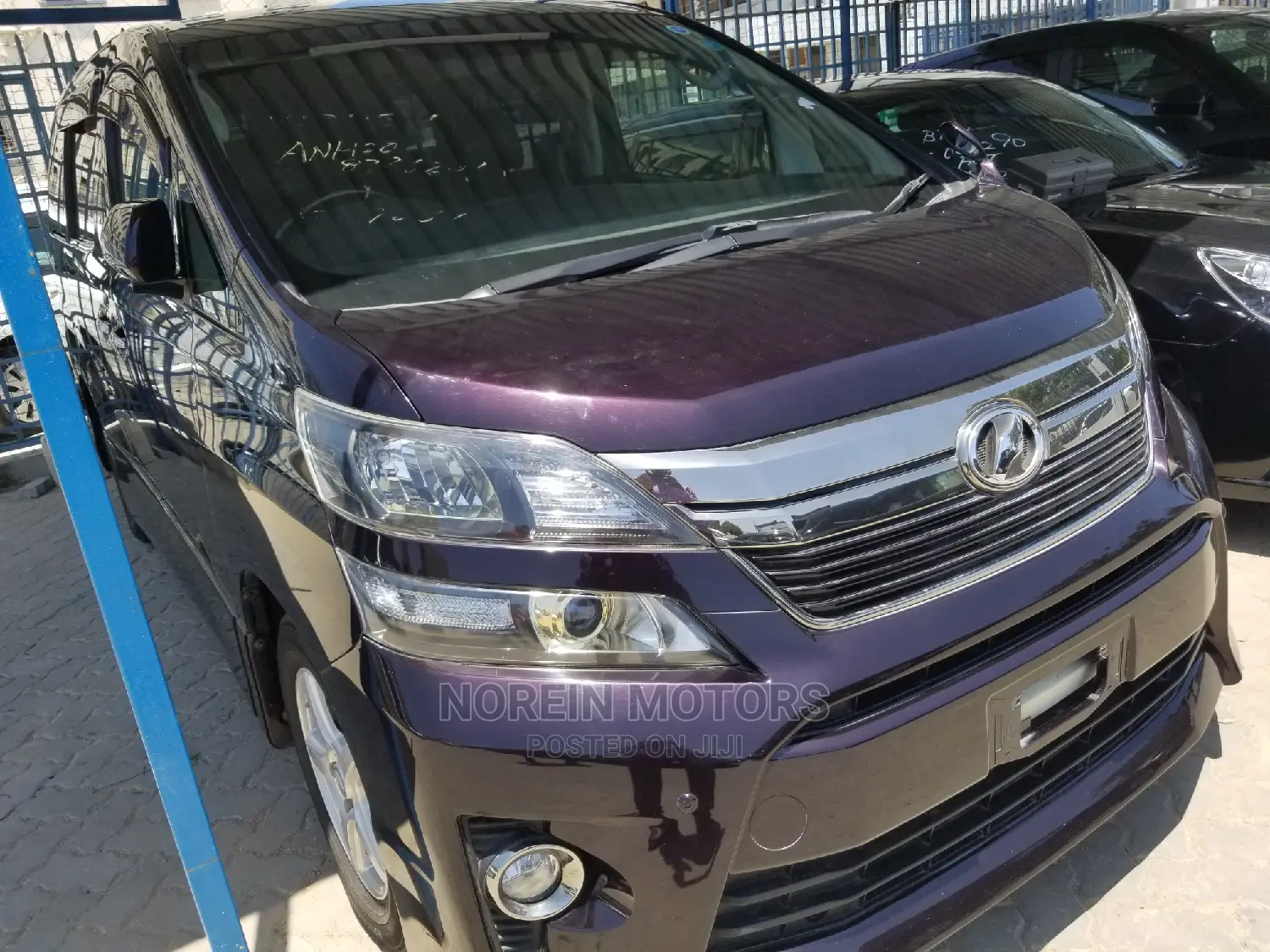 Toyota Vellfire 2014 Purple