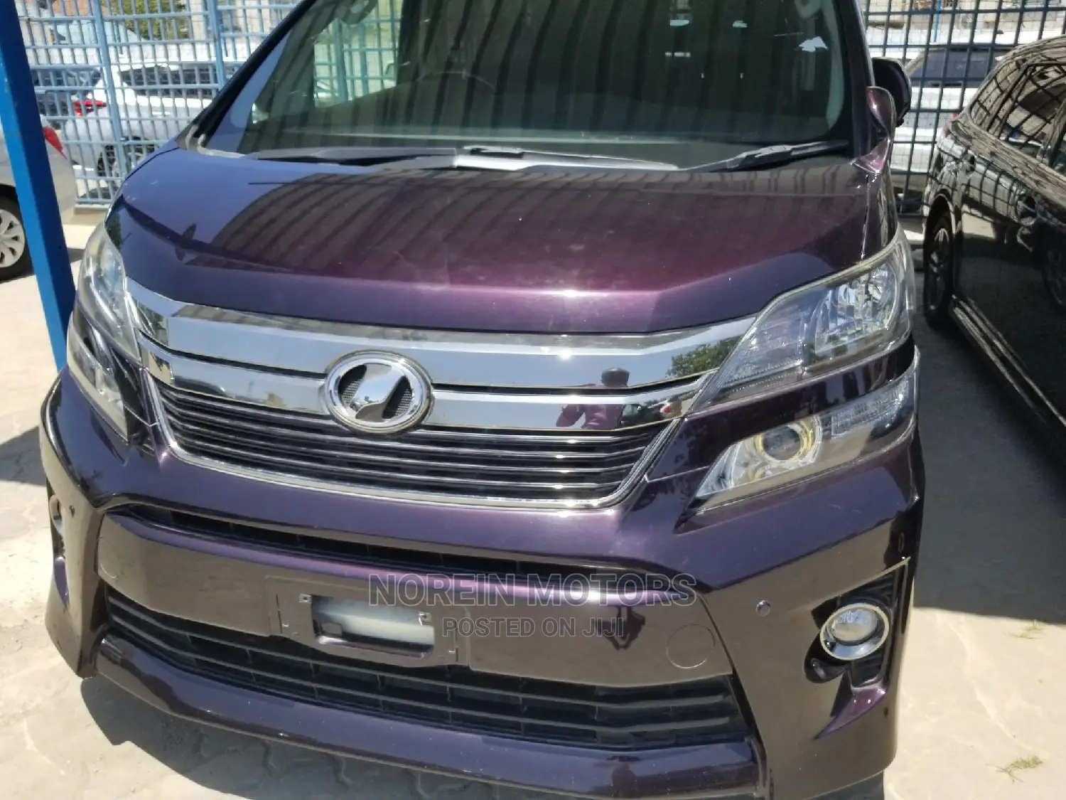 Toyota Vellfire 2014 Purple