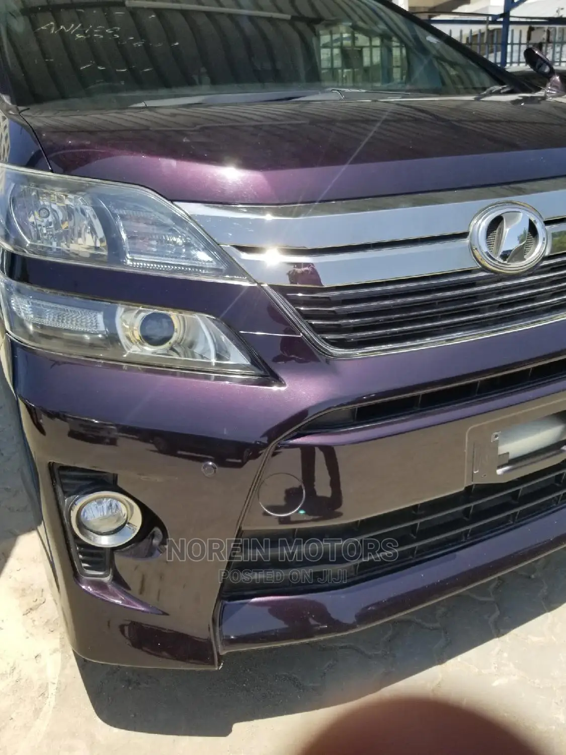 Toyota Vellfire 2014 Purple