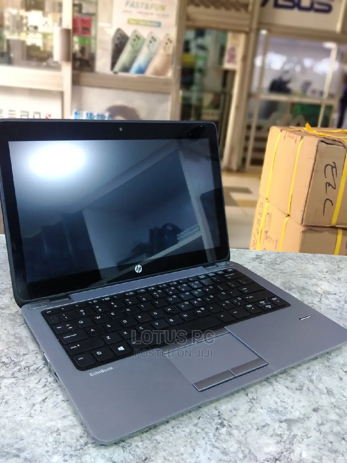 Laptop HP EliteBook 820 4GB Intel Core I5 HDD 500GB