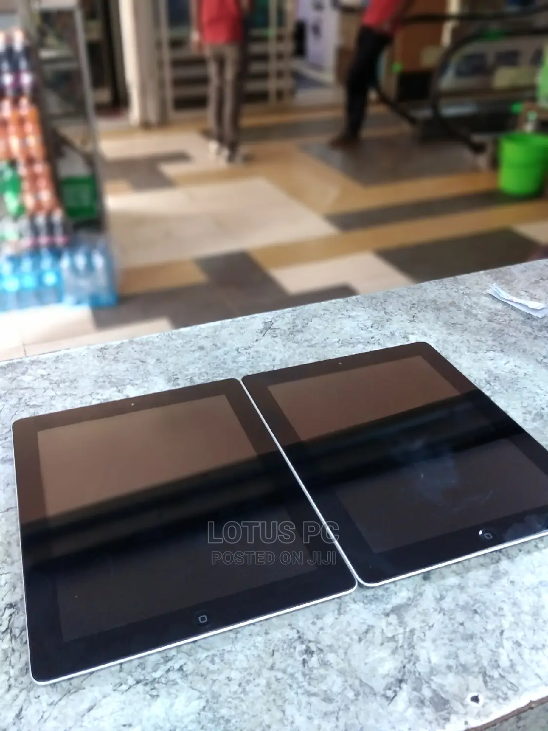 Apple iPad 2 Wi-Fi 16 GB Silver