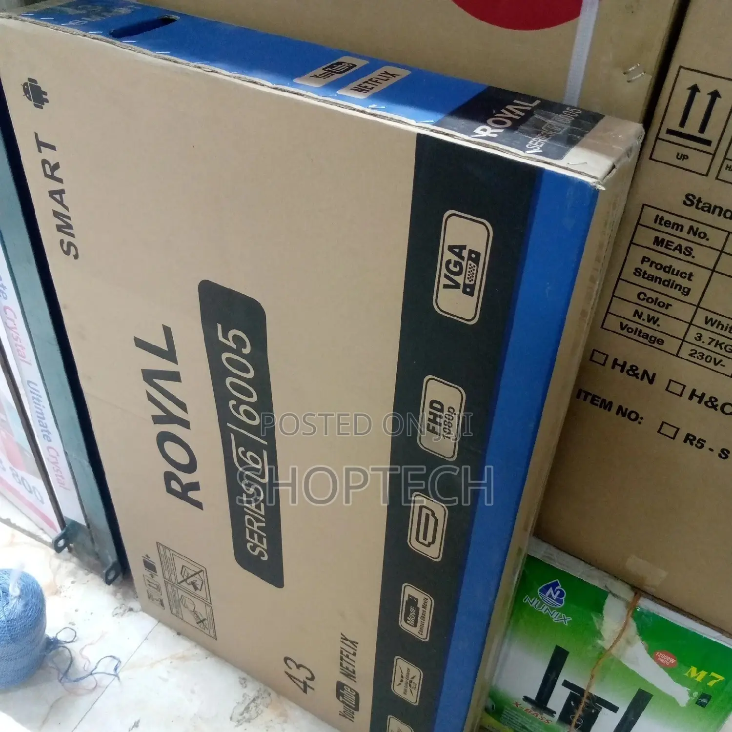 Flameless 43 Inches Royal TV