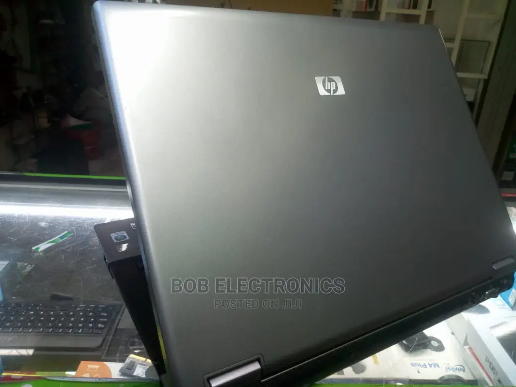 Laptop Dell Inspiron 13 7368 4GB Intel Core I3 320GB