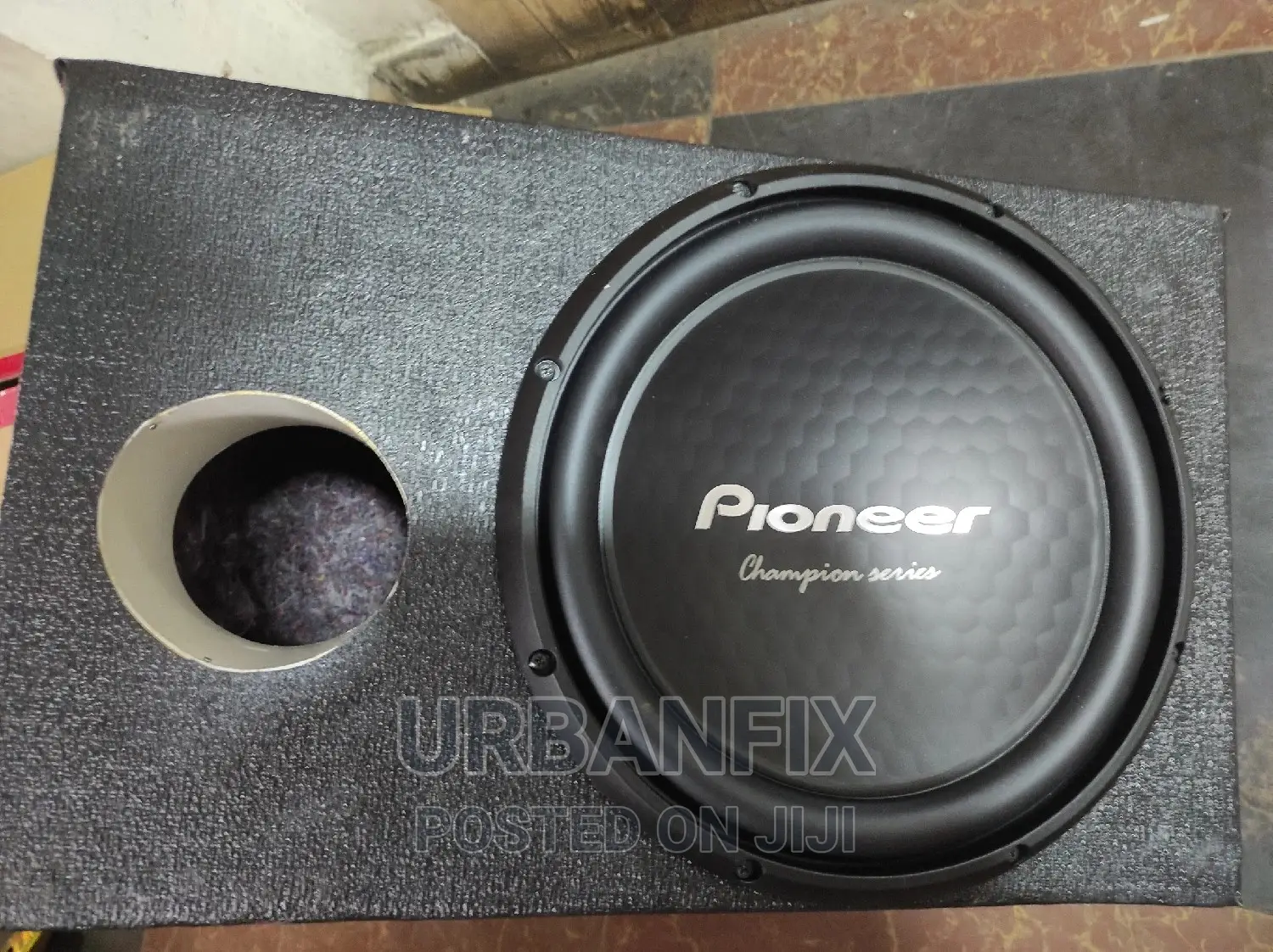 Pioneer 1500watts Subwoofer With Cabinet