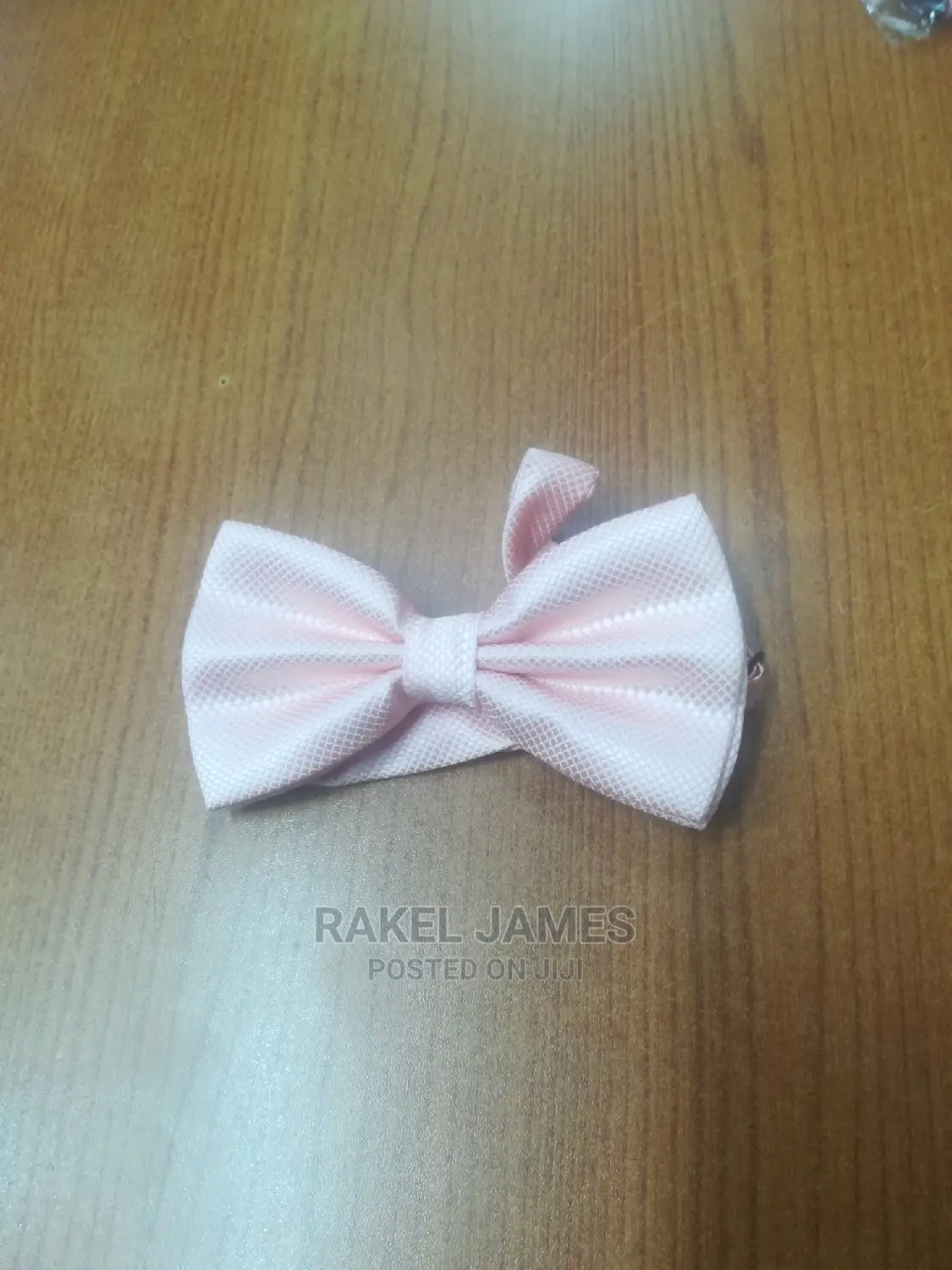 Peach Bow Tie