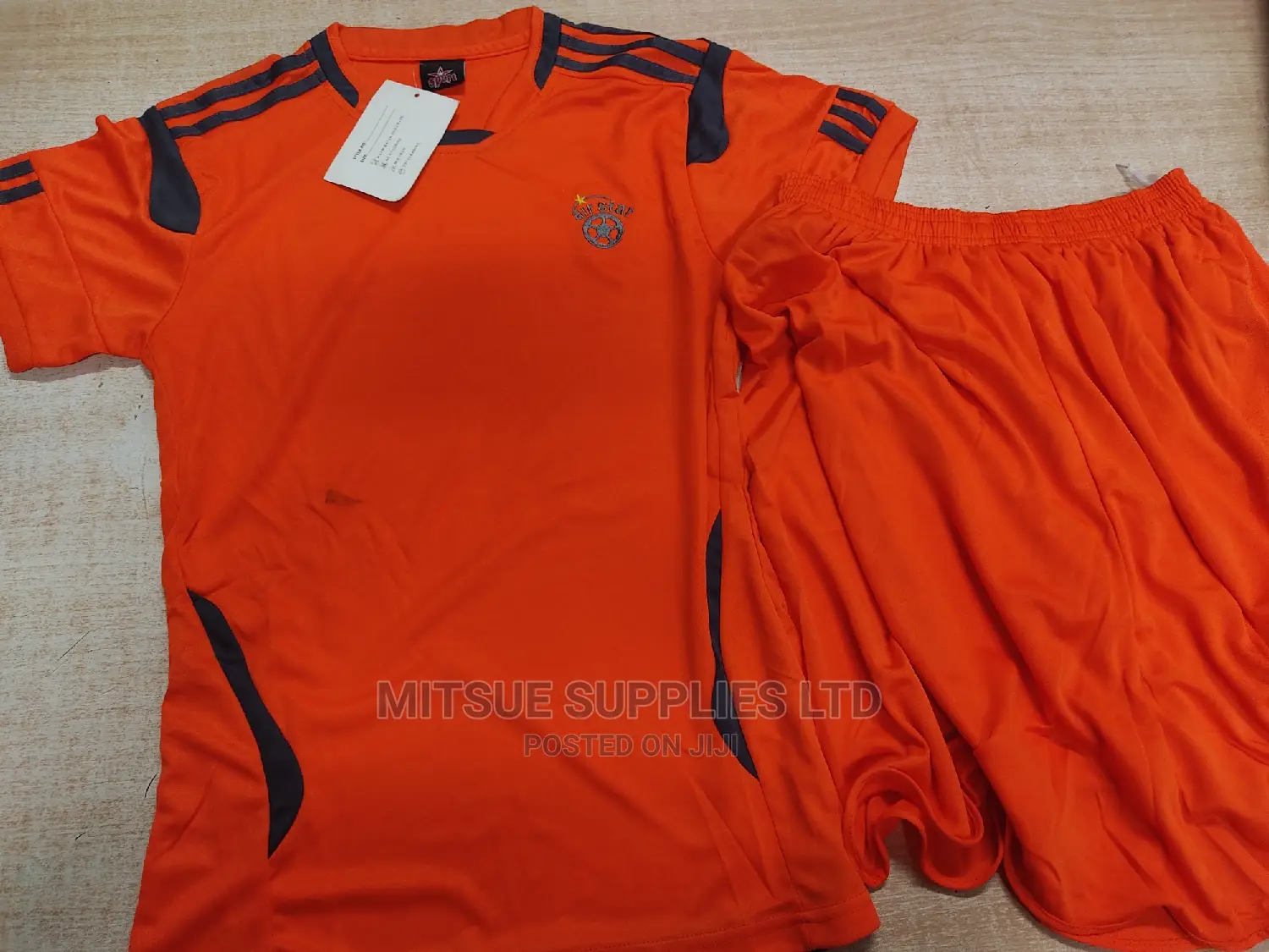 A Set of 10 Imported Netball Jersey/Uniform/Kit