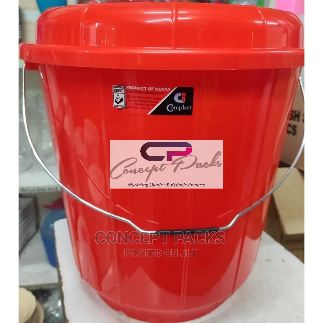 Kifaru 20 Litre Coloured Bucket With Handle.
