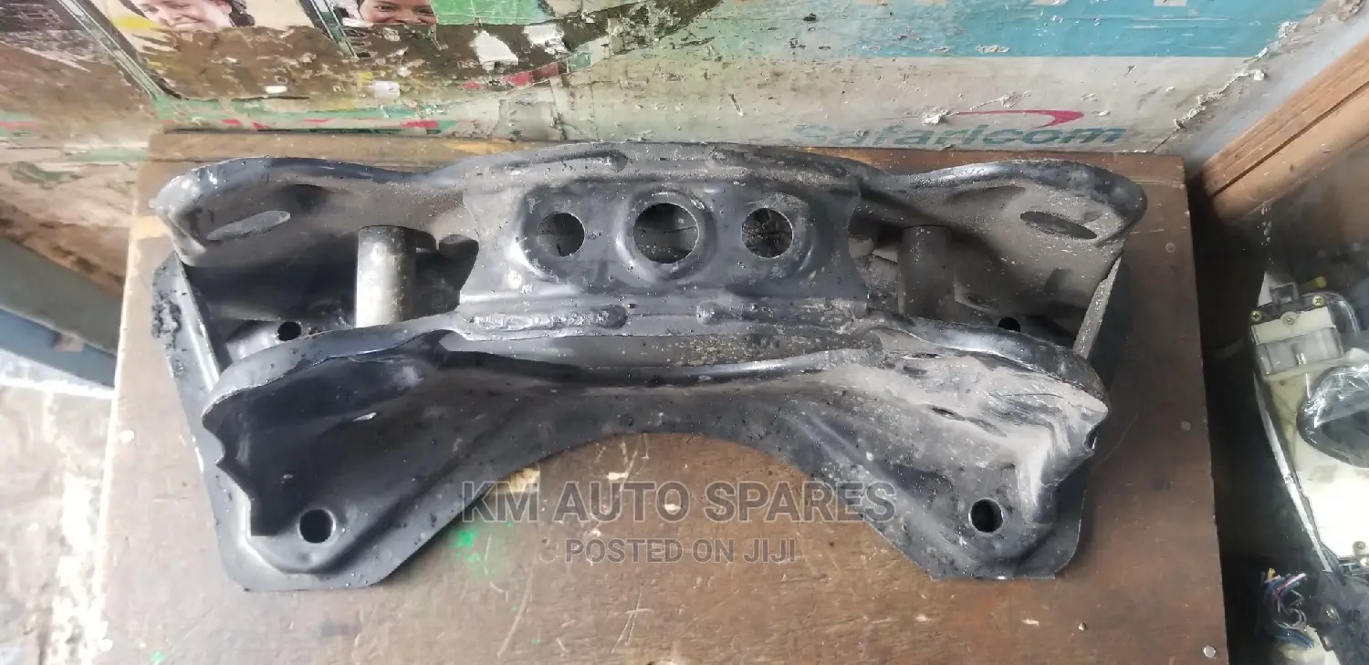 Toyota Rav 4 Rear Crossmember, Old Model.