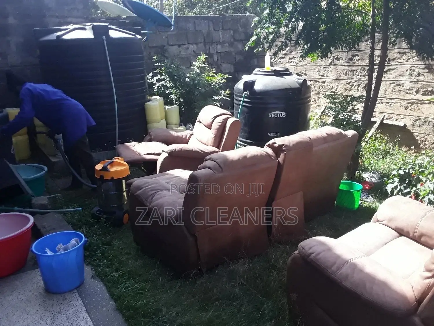 Zari Sofasets Cleaning
