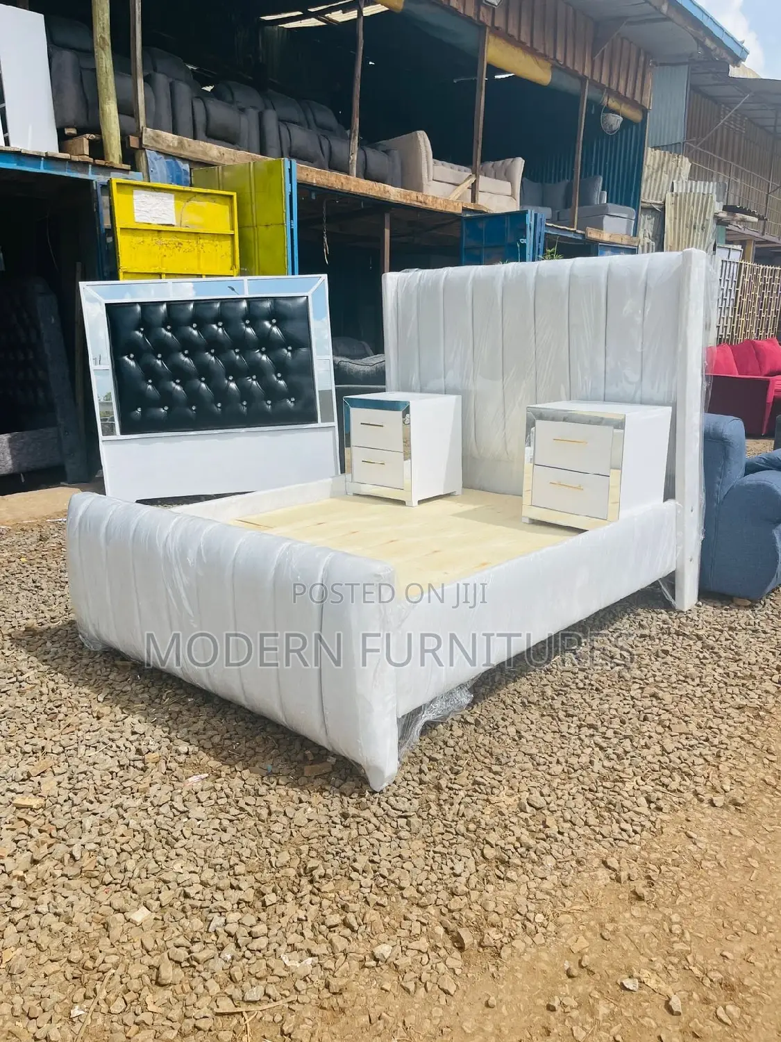 5/6 Bed/Tufted Bed/Bed
