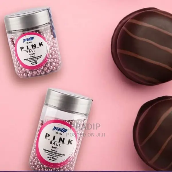 Pink Ball Cake Decorator