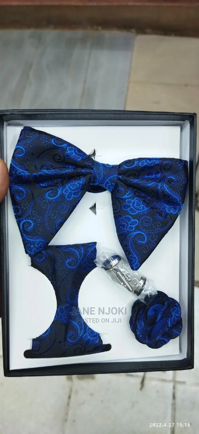 Butterfly Bowtie