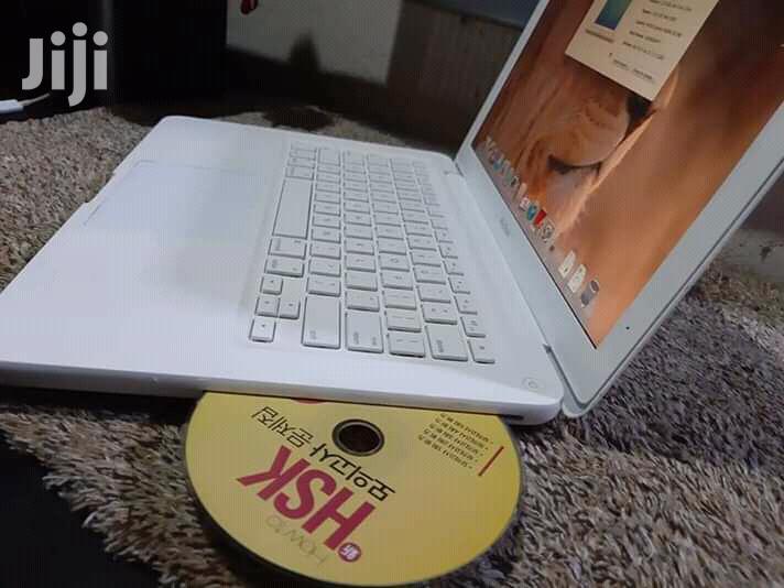 Laptop Apple MacBook 14" 320GB HDD 4GB RAM