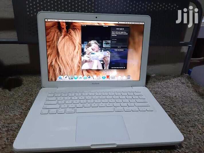 Laptop Apple MacBook 14" 320GB HDD 4GB RAM