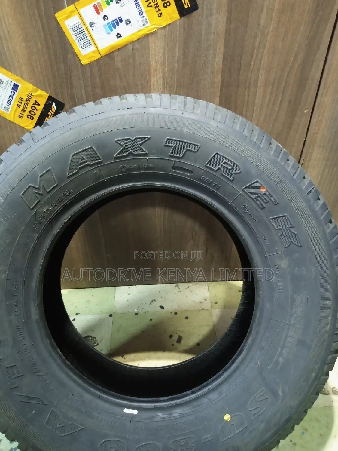 245/70r16 Maxtrek All-Terrain