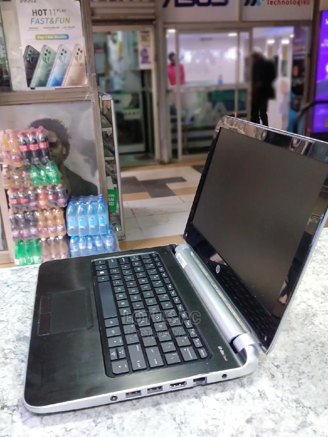 Laptop HP Pavilion X2 210 4GB AMD A4 SSD 320GB