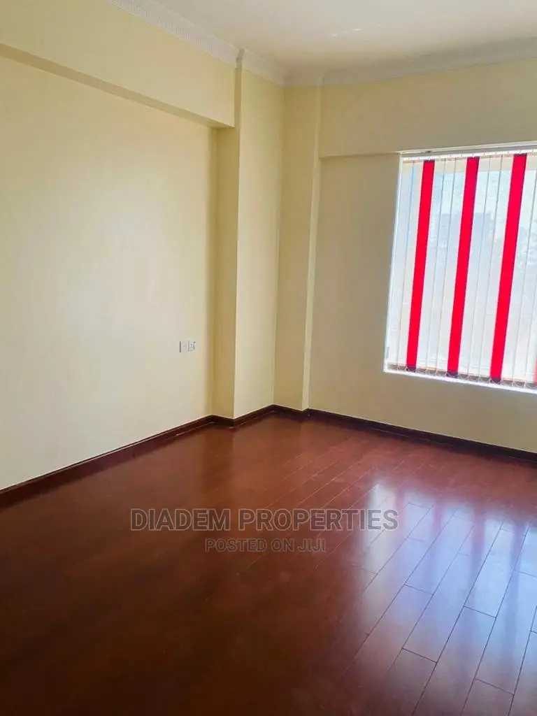 Office to Let