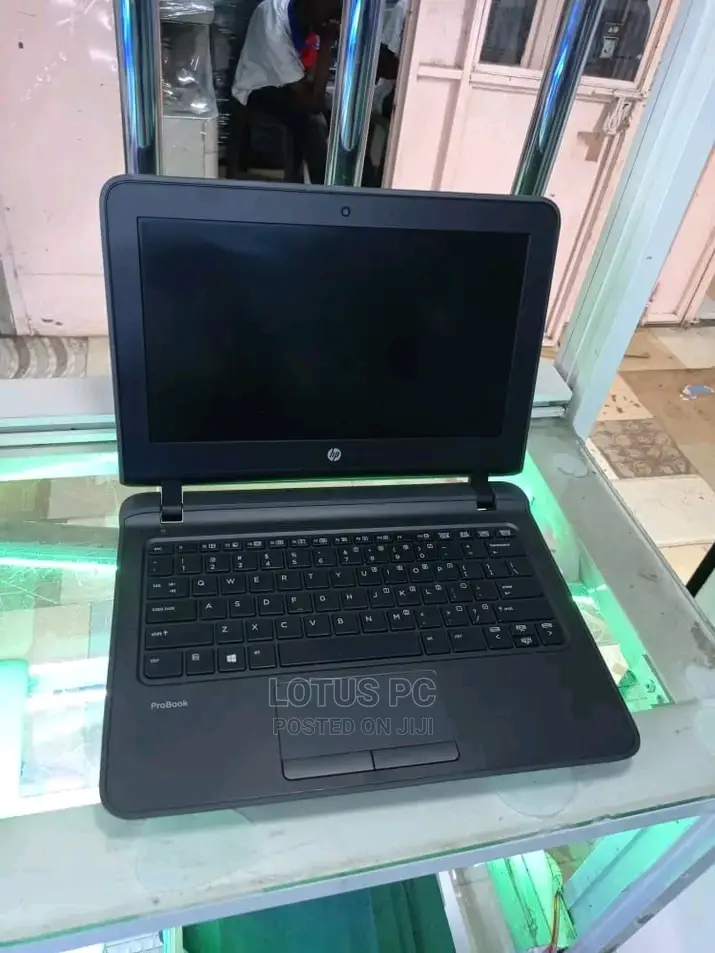 Laptop HP ProBook 11 G2 EE 4GB Intel Core I3 HDD 500GB